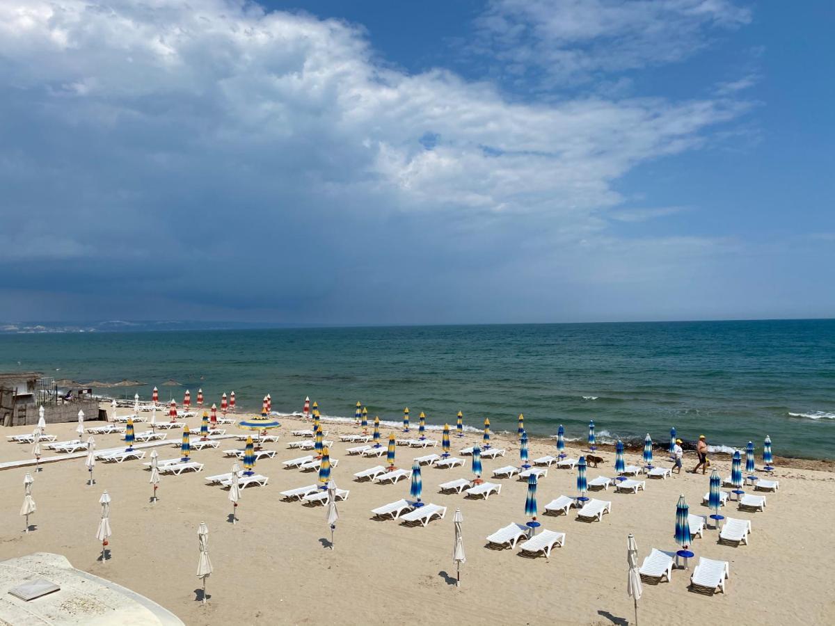Palma Beach Hotel คราเนโว ภายนอก รูปภาพ