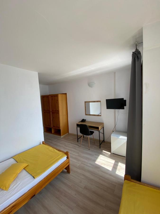 Palma Beach Hotel คราเนโว ภายนอก รูปภาพ