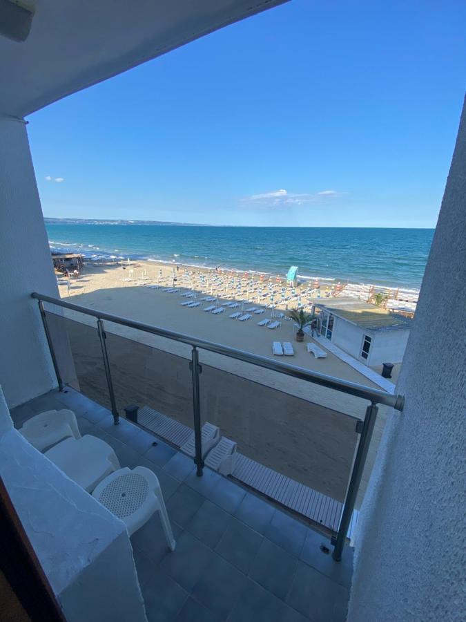 Palma Beach Hotel คราเนโว ภายนอก รูปภาพ